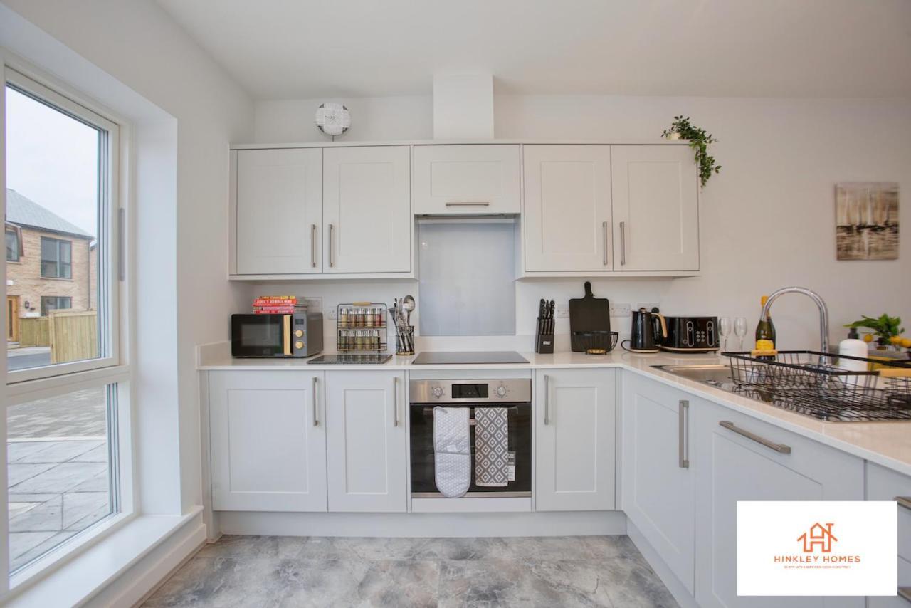 St Ives Bay - Immaculate Brand New 3Bed - Free Parking - Beach - Wifi Хейл Екстериор снимка