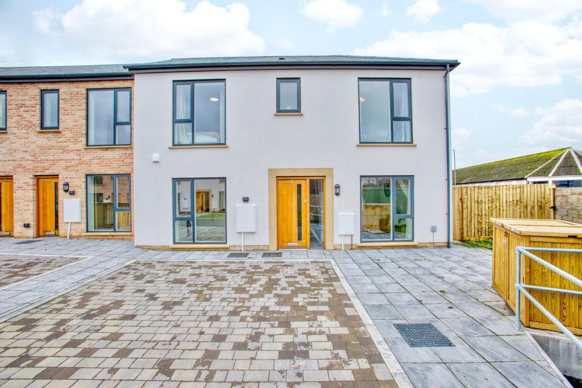 St Ives Bay - Immaculate Brand New 3Bed - Free Parking - Beach - Wifi Хейл Екстериор снимка